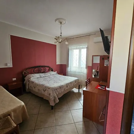 Luna Rossa Guest house *
